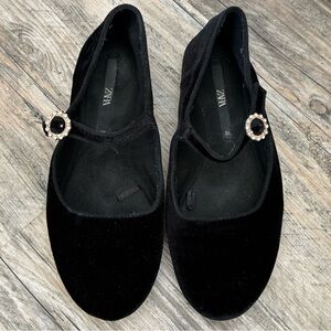 ZARA Black Velvet Mary Jane Flats Gold Jewel Buckle EU 36